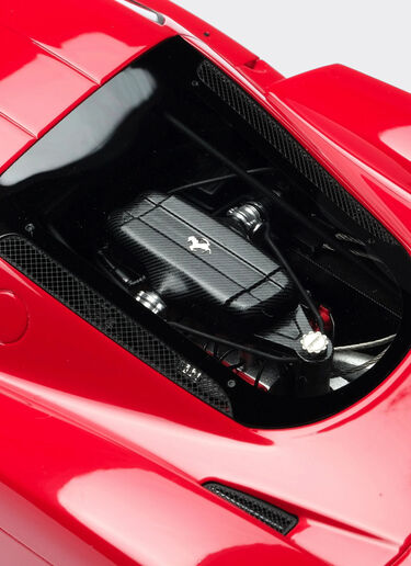 Ferrari Ferrari Enzo model in 1:18 scale Red L7814f
