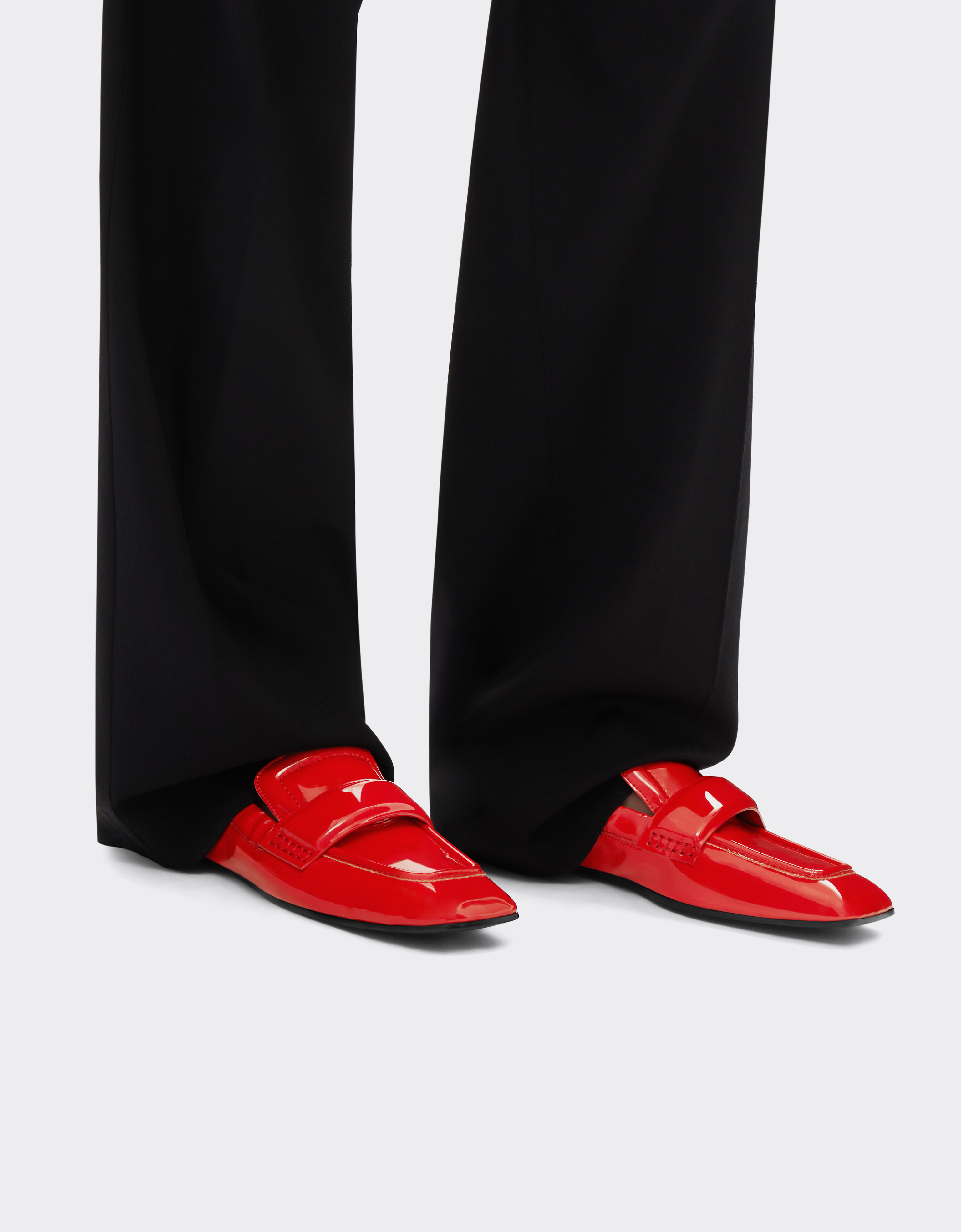 Ferrari Loafer In Patent Leather In Rosso Dino