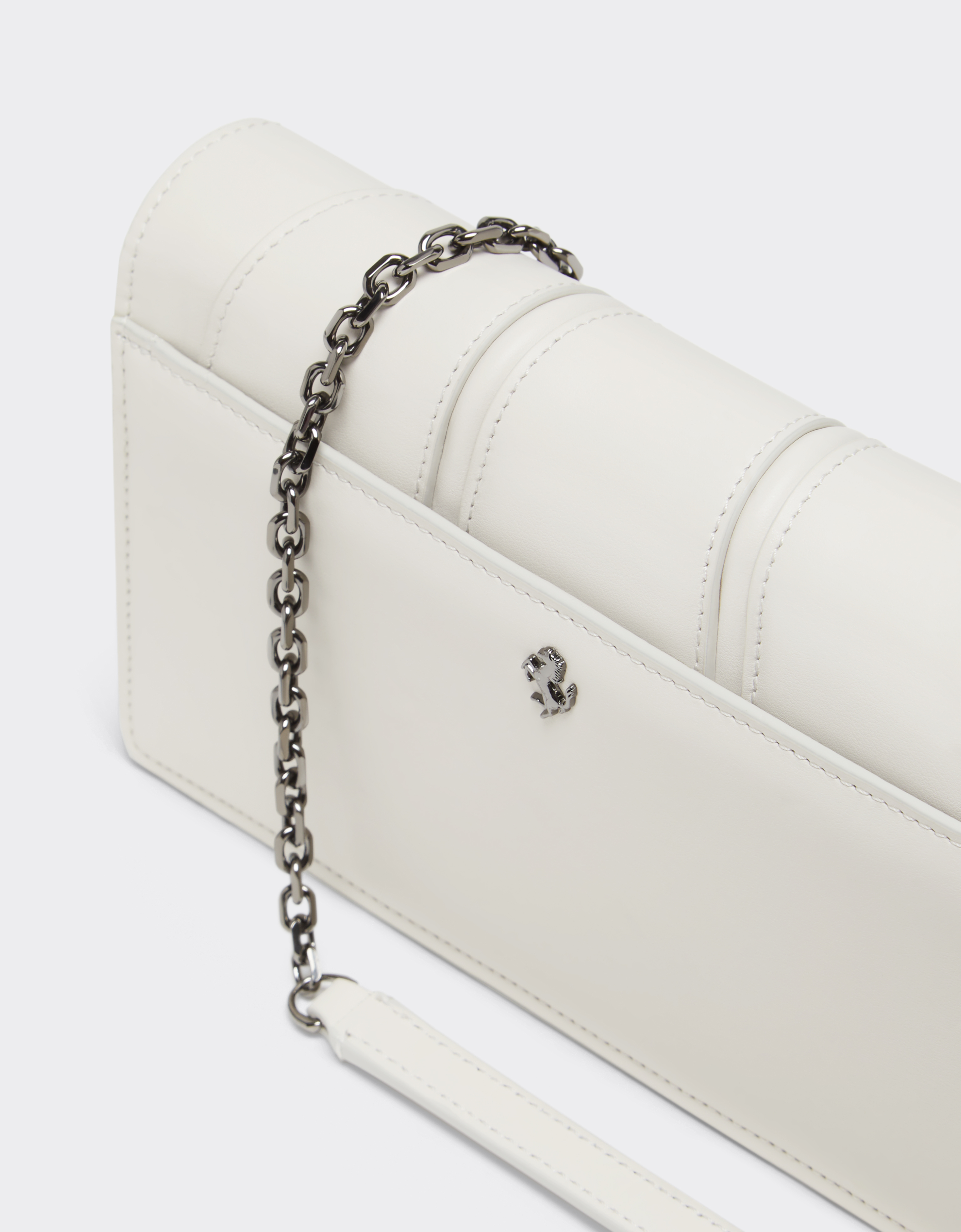 Ferrari Gt Wallet On Chain In Smooth Leather In Ecru