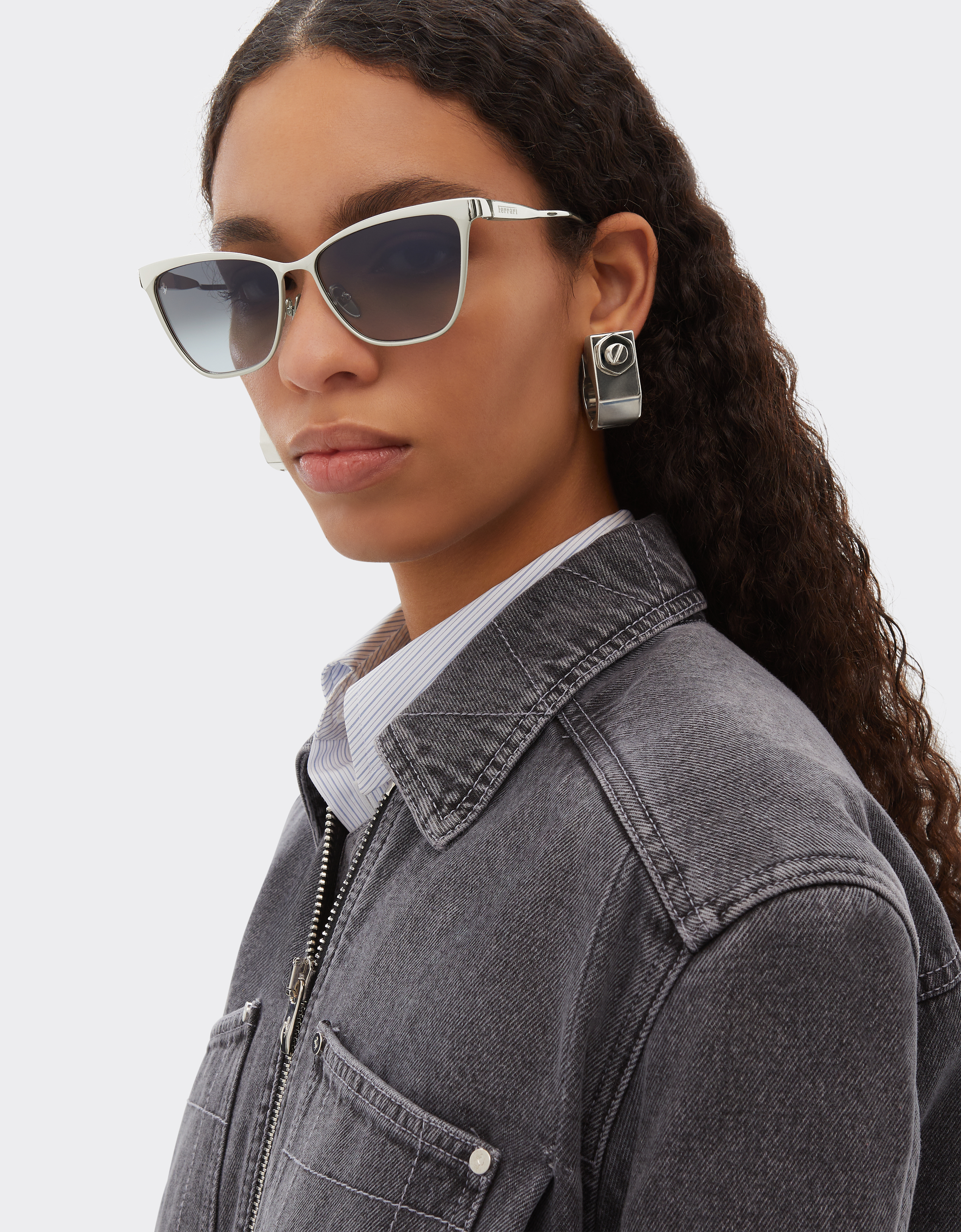  Ferrari Ferrari-sonnenbrille Aus Silberfarbenemmetall Mit Grauen Kristallgläsern Mit Farbverlauf - Female Sonnenbrillen Silver Os 