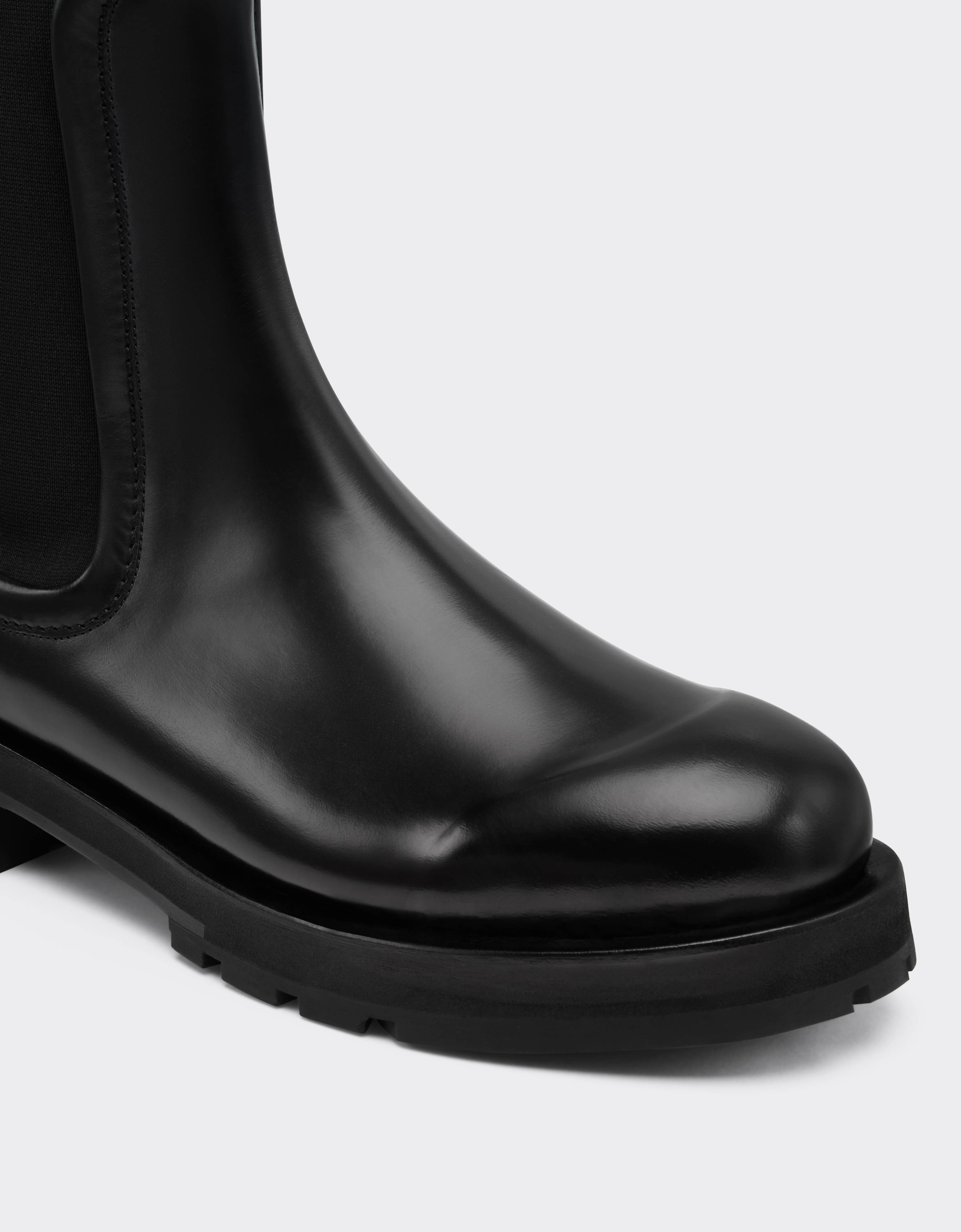 Ferrari Chelsea Ankle Boot In Matte Leather In Black