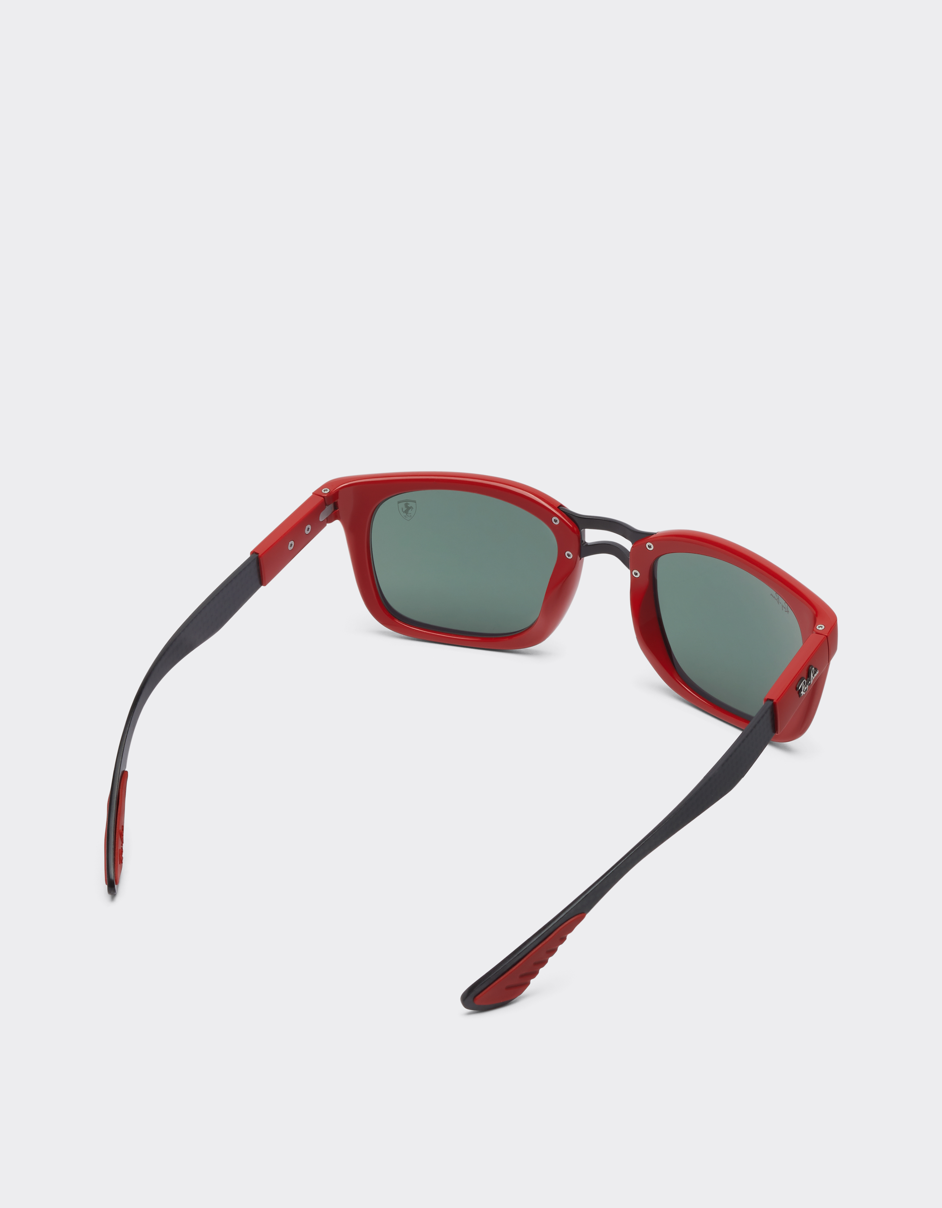 F1045f_09_4.jpg?sw=1536&sh=1969 