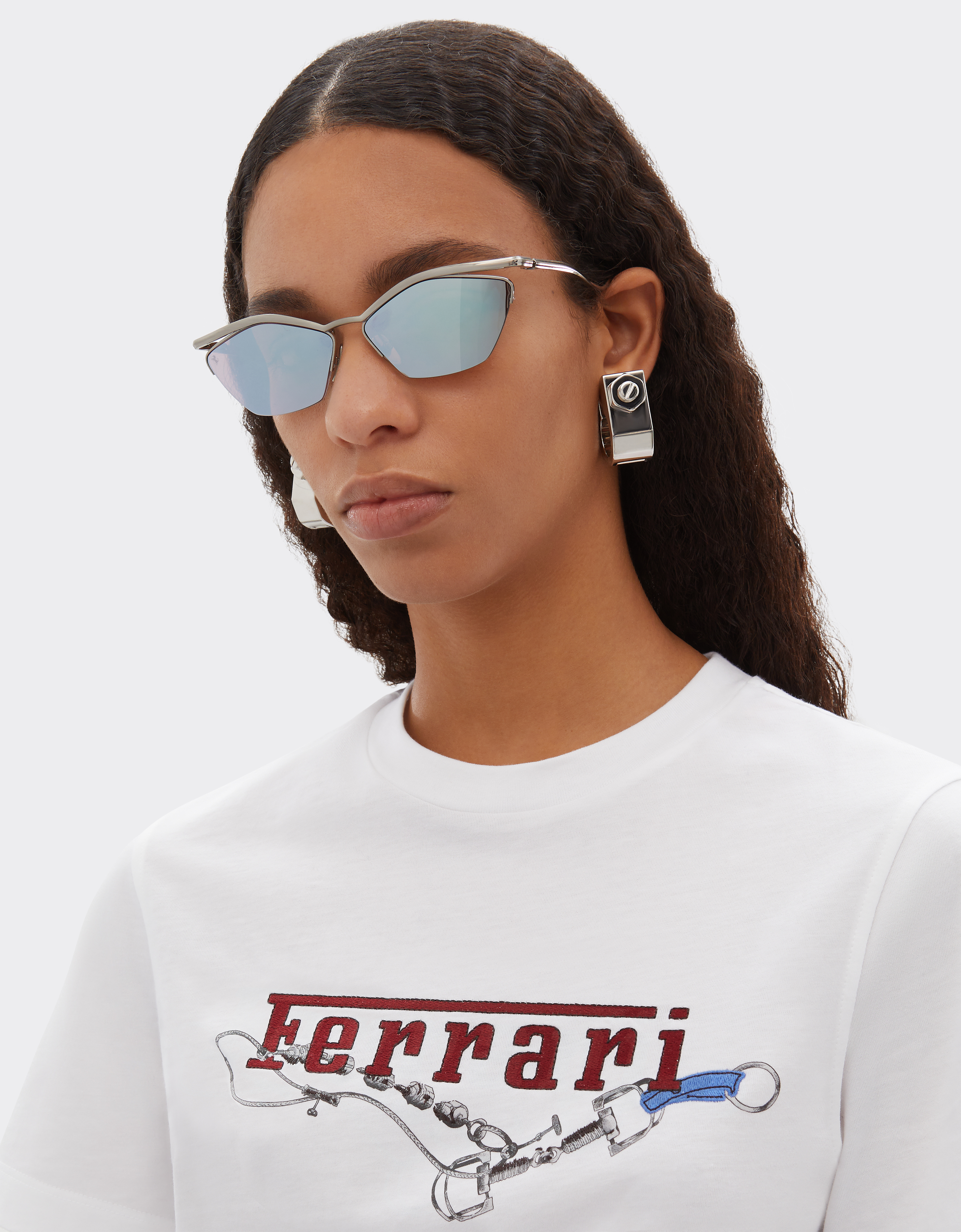  Ferrari Ferrari-sonnenbrille Aus Silberfarbenemtitan Mit Dunkelvioletten Spiegelgläsern - Female Sonnenbrillen Silver Os 