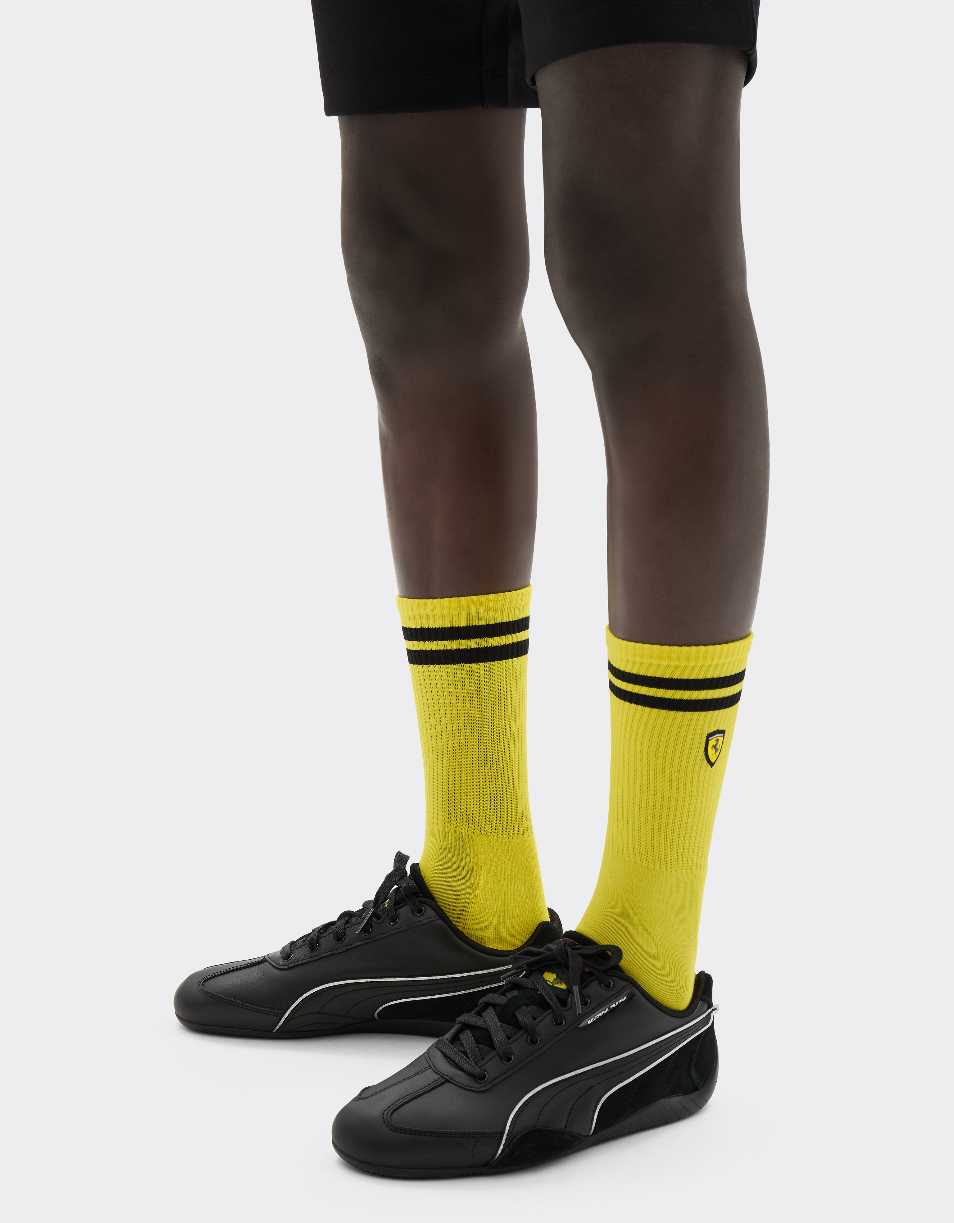  Ferrari Terry Cloth Sock Set With Ferrari Scudetto -   Nero 43-45 
