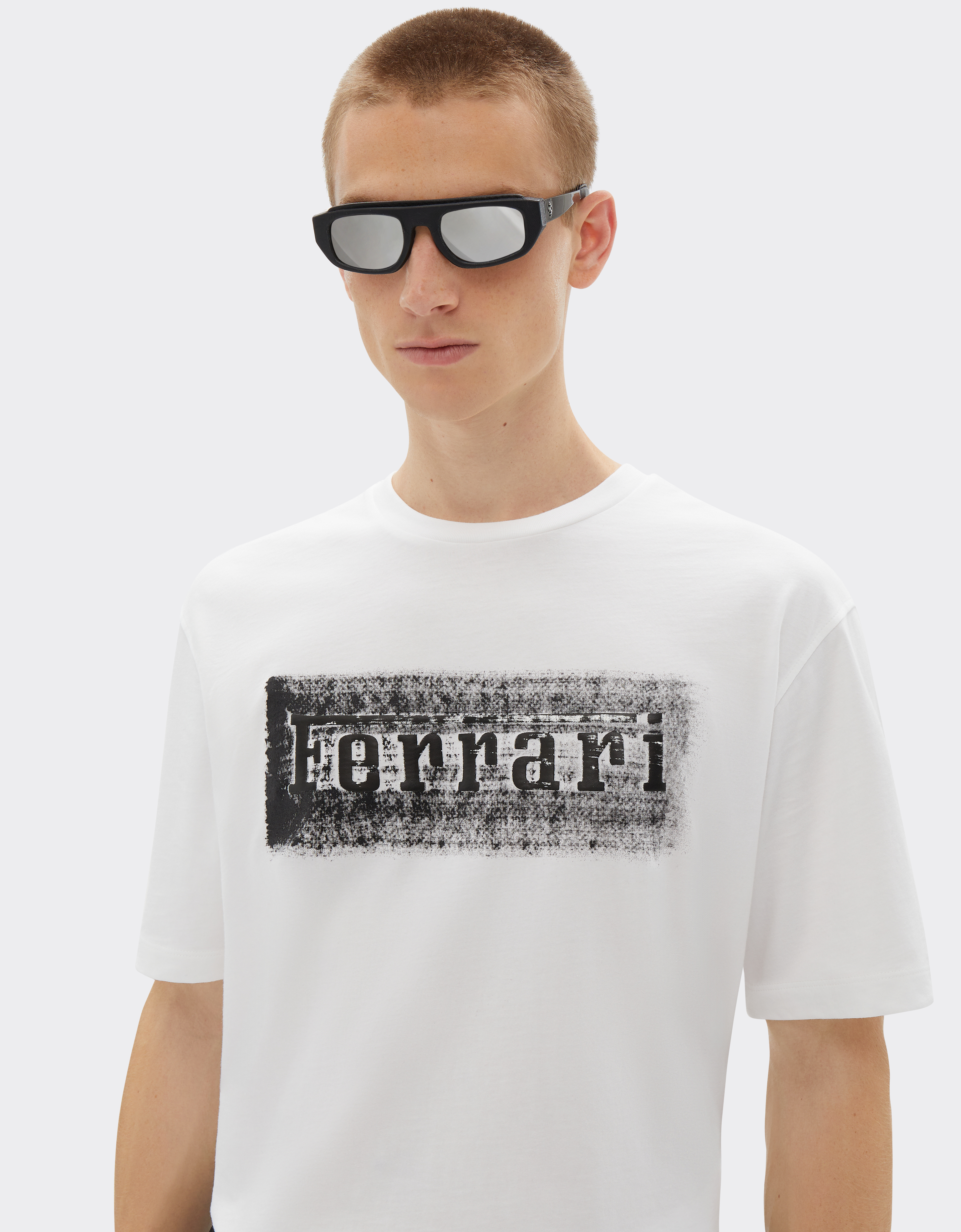 Ferrari Logo-graphic Cotton T-shirt In Optical White