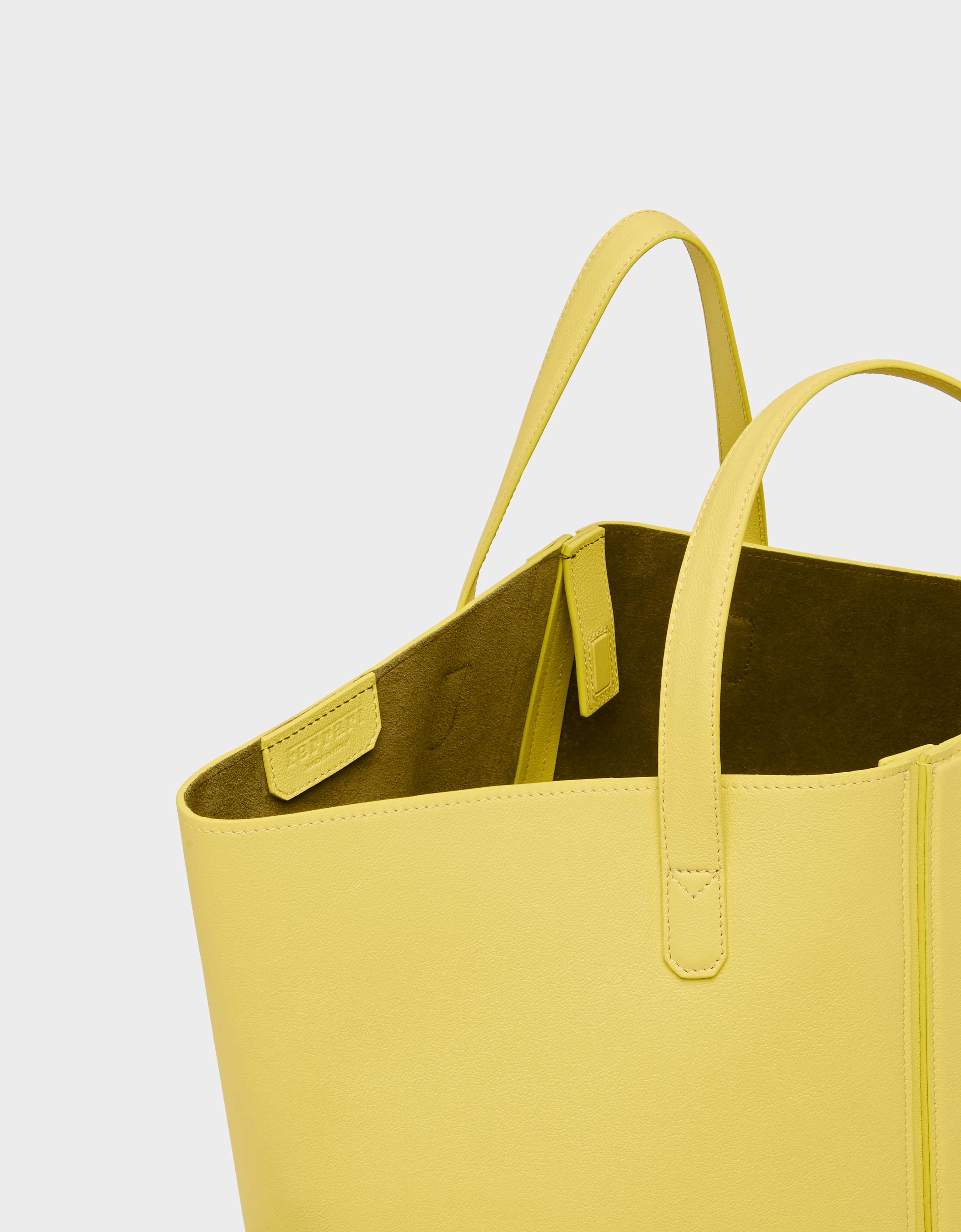 Ferrari Tote Bag In Smooth Nappa Leather In Giallo Modena