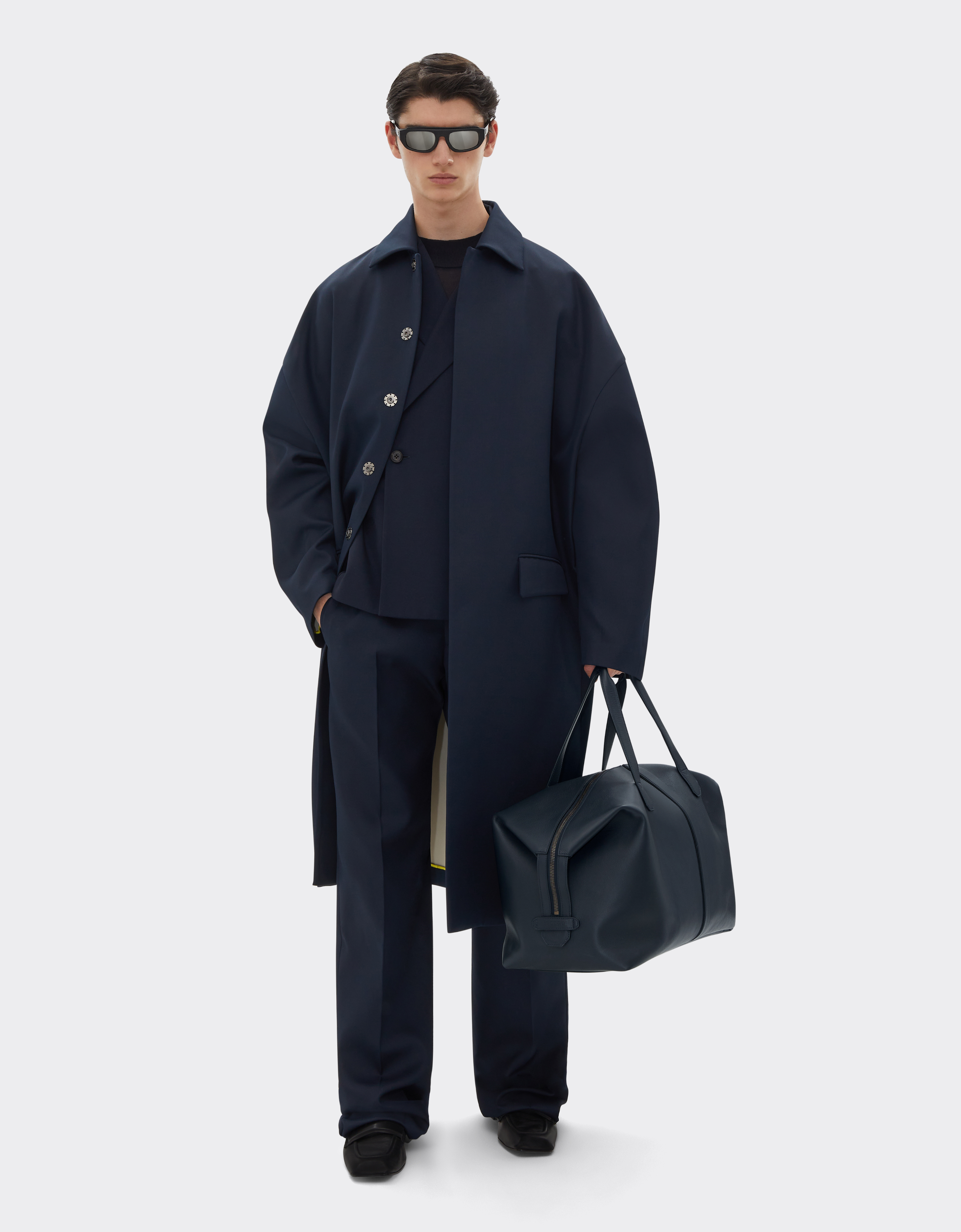 Ferrari Duffle Bag In Tumbled Leather In Navy