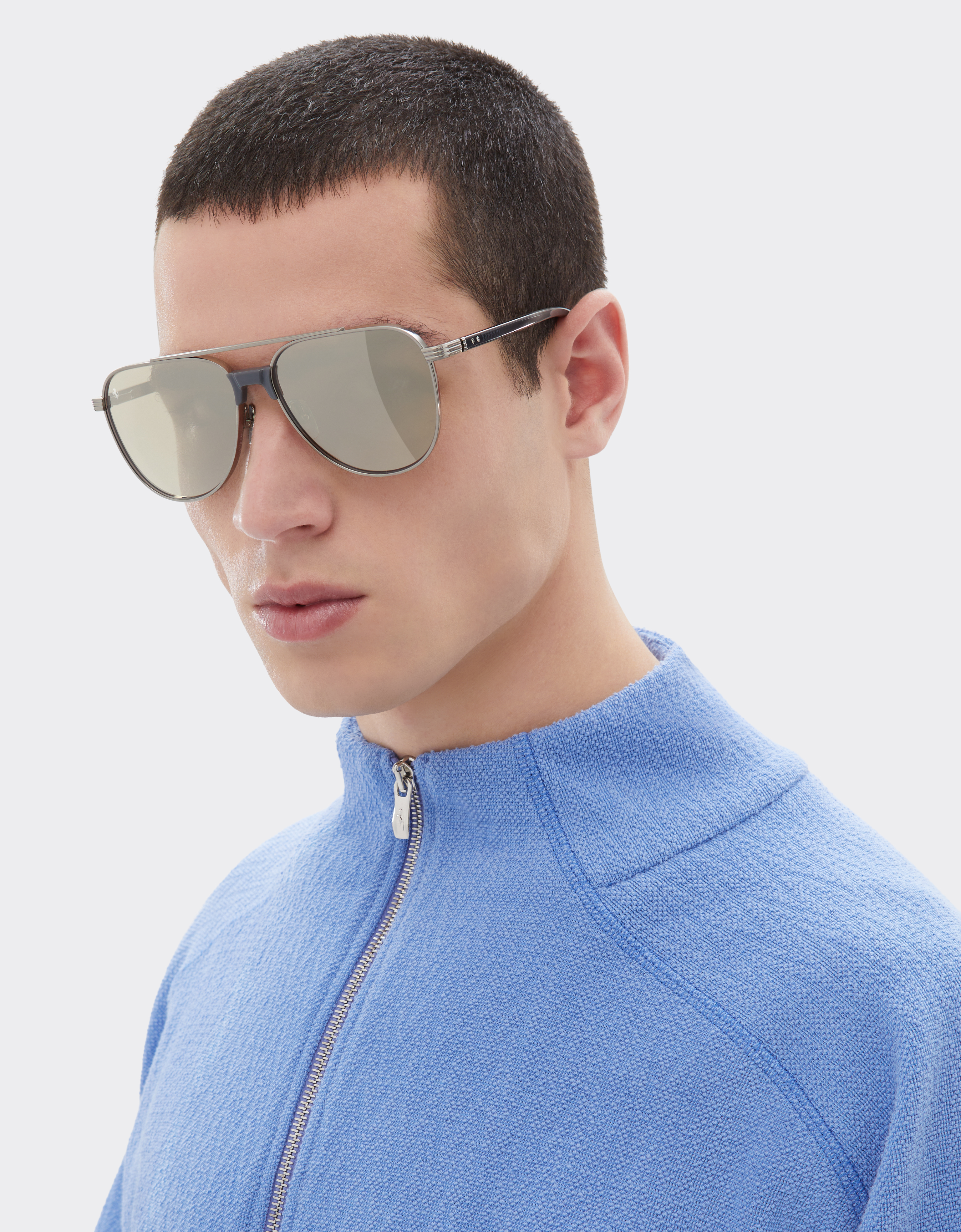  Ferrari Ferrari-sonnenbrille Aus  Gebürstetem Silberfarbenem Titan Und Acetat Mit Transparent-goldenen, Weiß Verspiegelten Gläsern - Male Sonnenbrillen Silver Os 