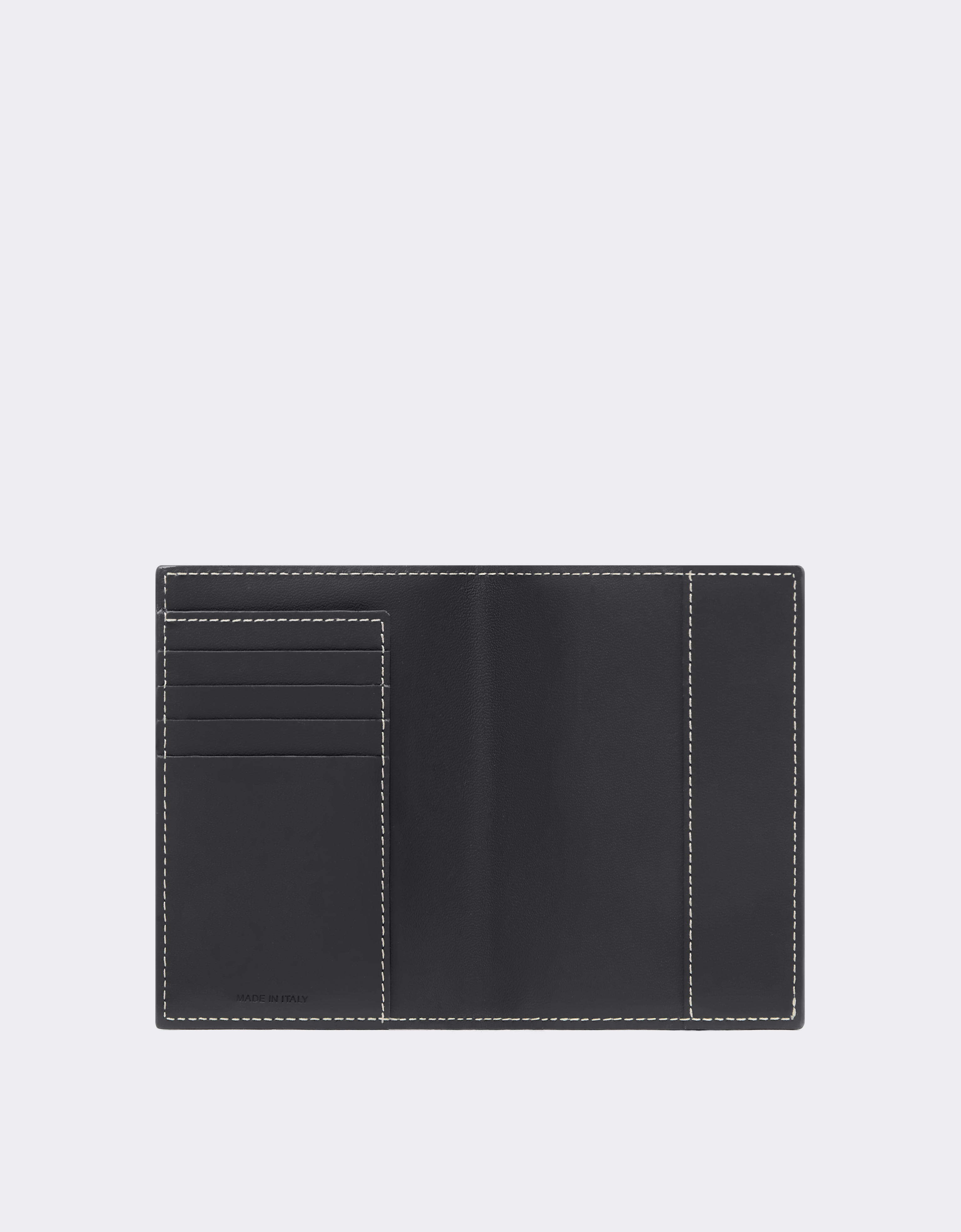 Ferrari Second Life Passport Holder In Leather In Black