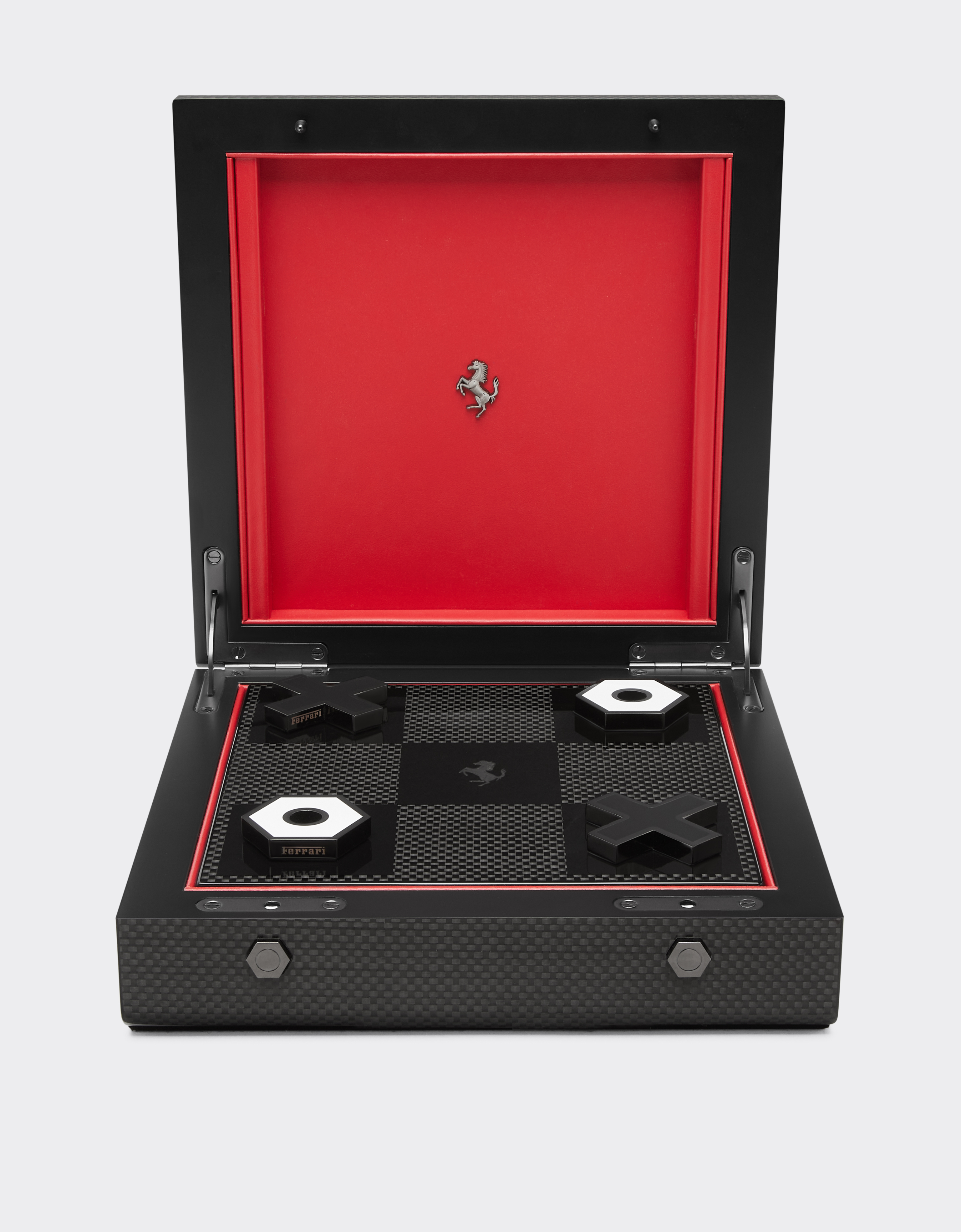 Tic tac toe set in Black | Ferrari®