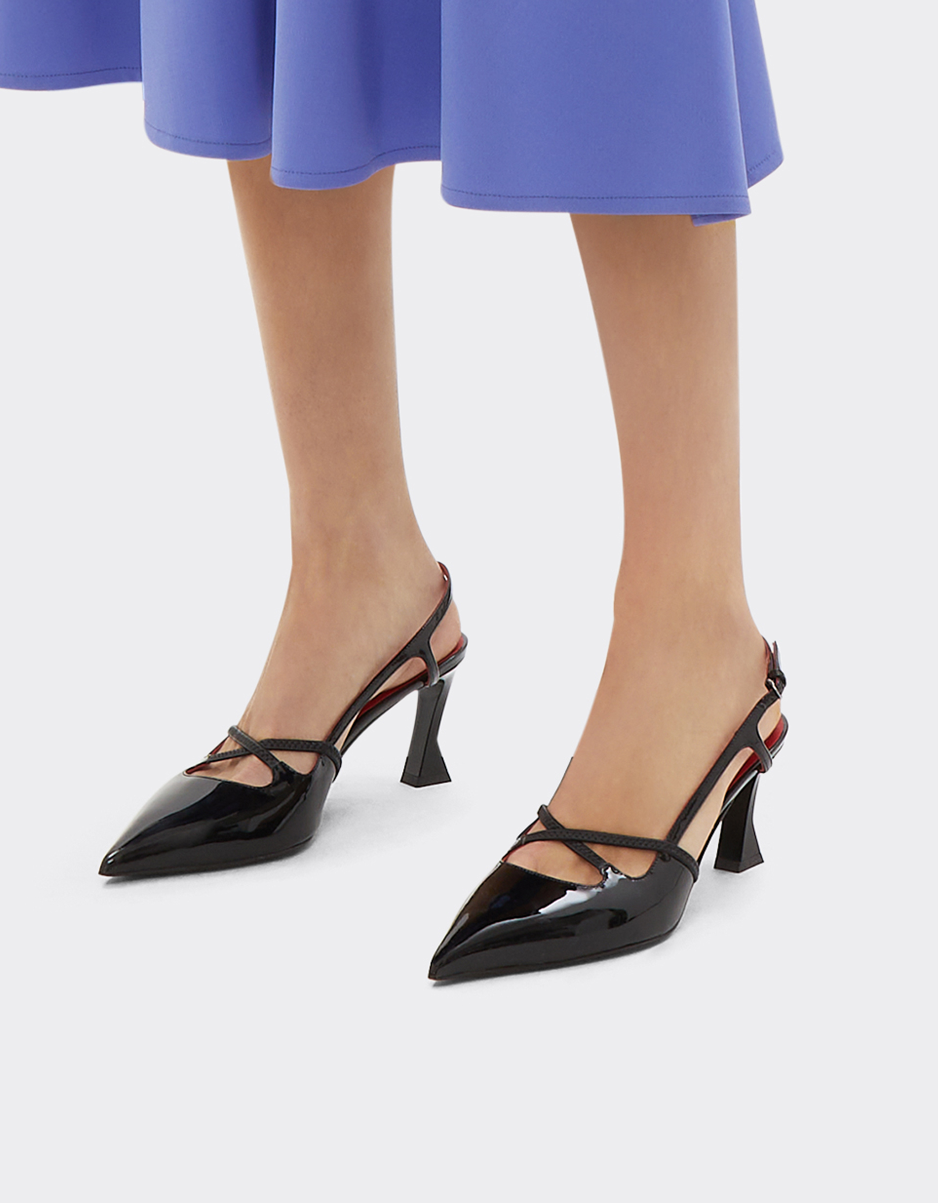 Ferrari Slingback Shoes In Black Patent Leather With Midi Heel In Black