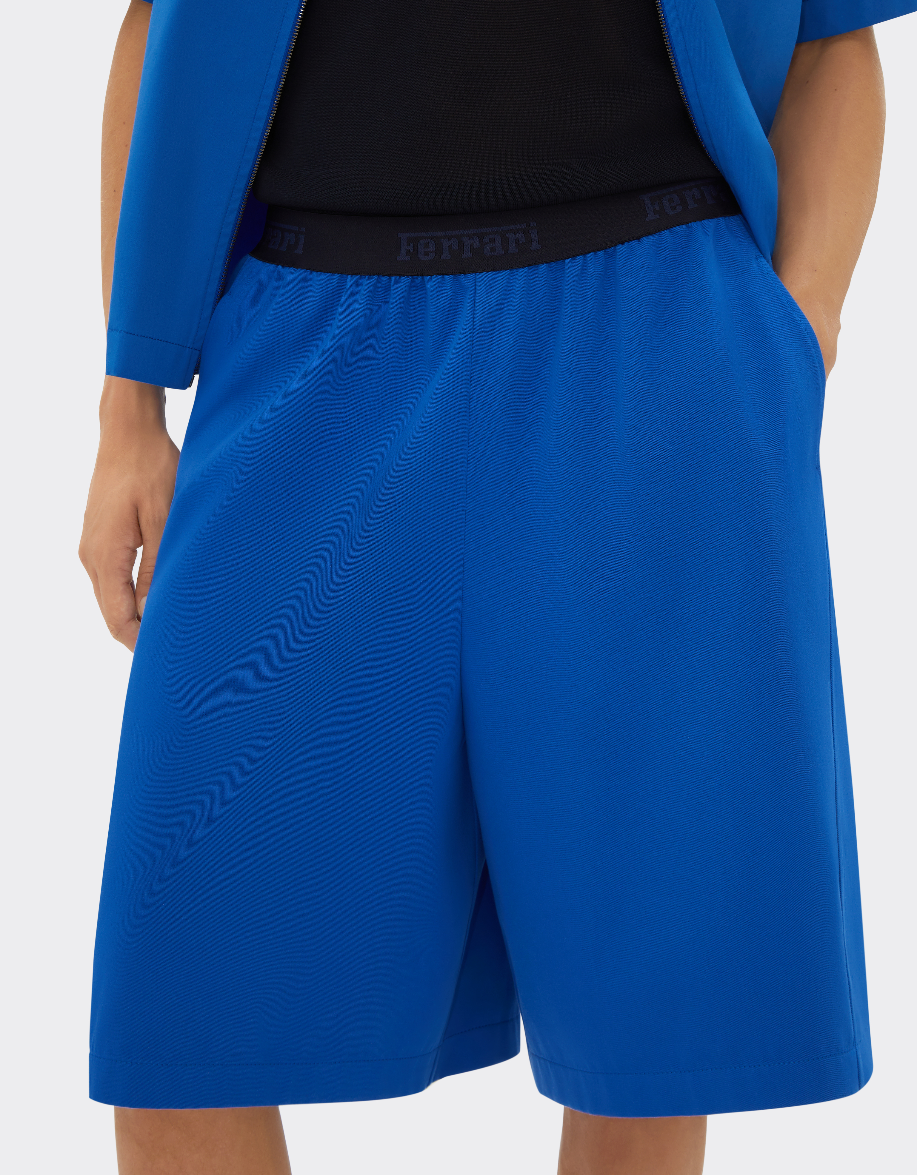 Ferrari Short Trousers In Cotton Gabardine In Klein Blue