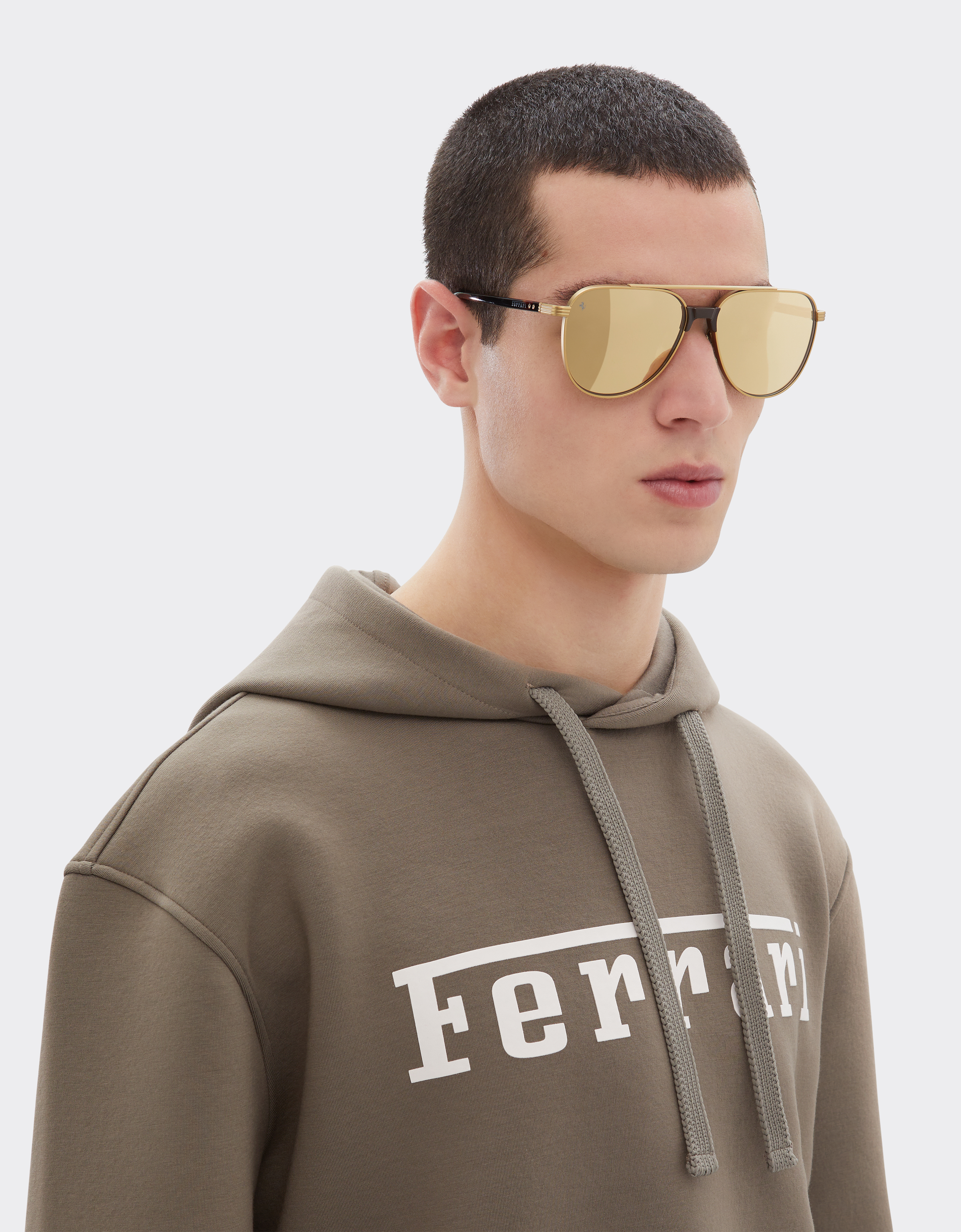  Ferrari Ferrari-sonnenbrille Aus Mattgoldenem Titan Und Acetat Mit Transparent-goldgelben Spiegelgläsern - Male Sonnenbrillen Oro Os 